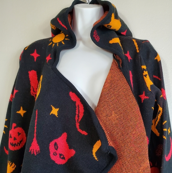 Hot Topic | Sweaters | Hocus Pocus Dani 